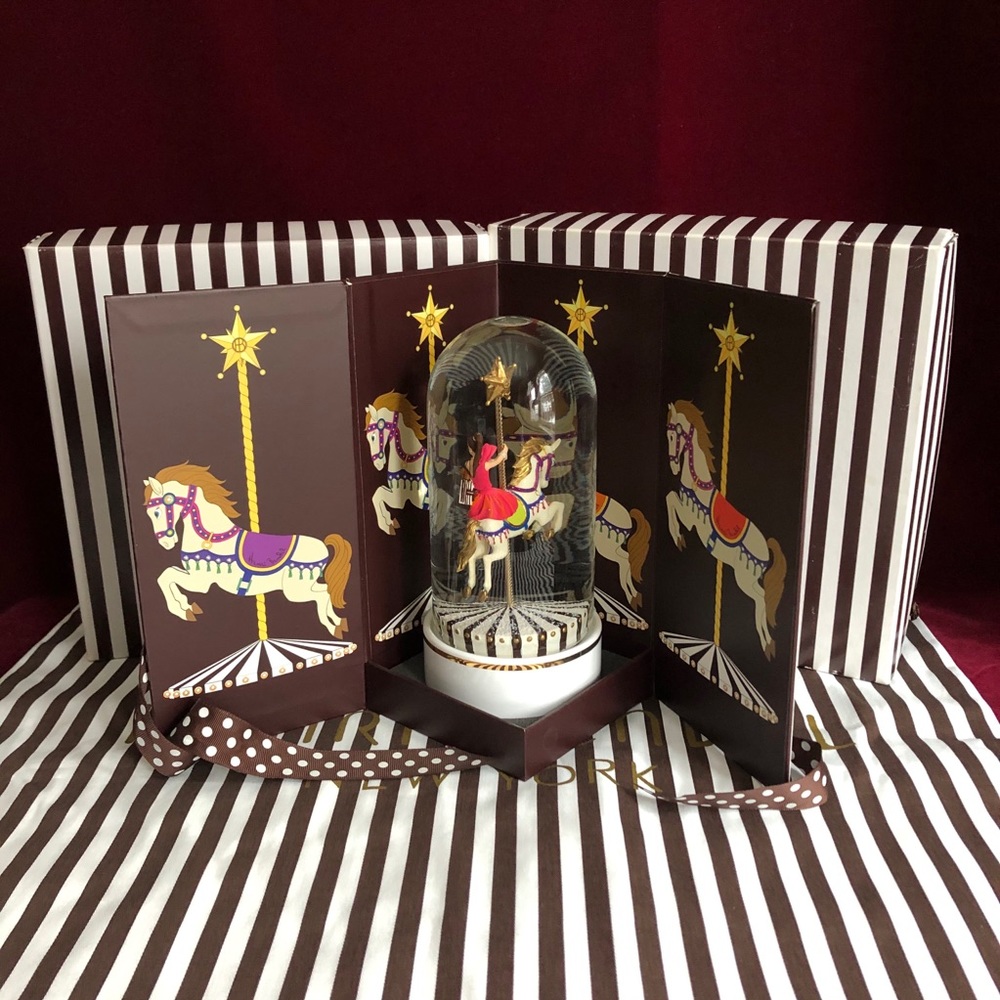 Henri Bendel 2013 Carousel Couture Snowglobe